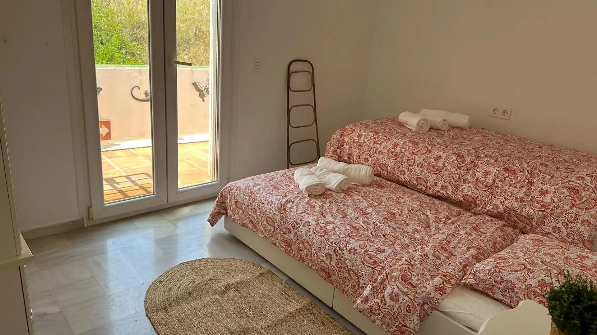 בית נופש נרחה Casa Sunrisa Villa With Breath Taking Sea And Mountain View