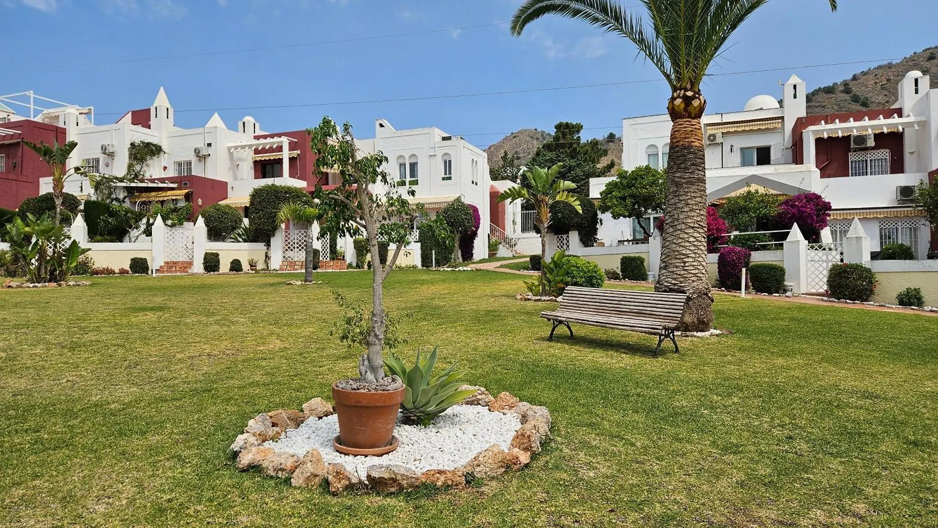 נרחה Casa Sunrisa Villa With Breath Taking Sea And Mountain View בית נופש